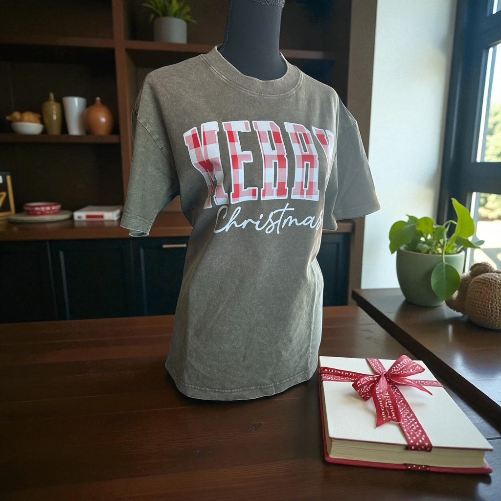 Merry Christmas Family Shirts – Matching Holiday Tees, Plaid Letter Design, Cozy Festive Outfits for Family Photos